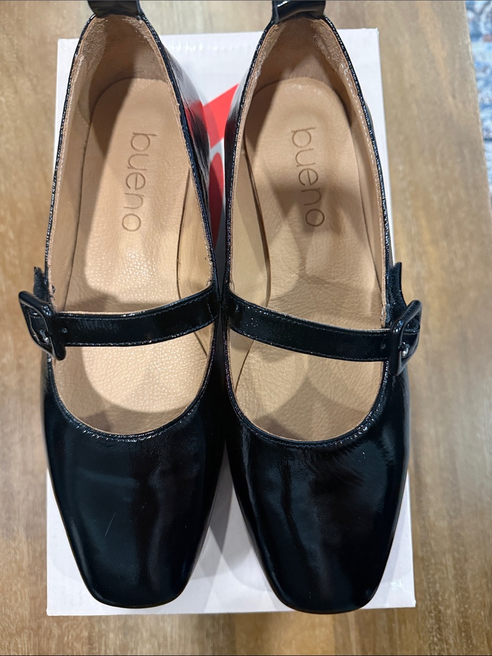 Bueno Black Patent Mary Jane Flats 🥿